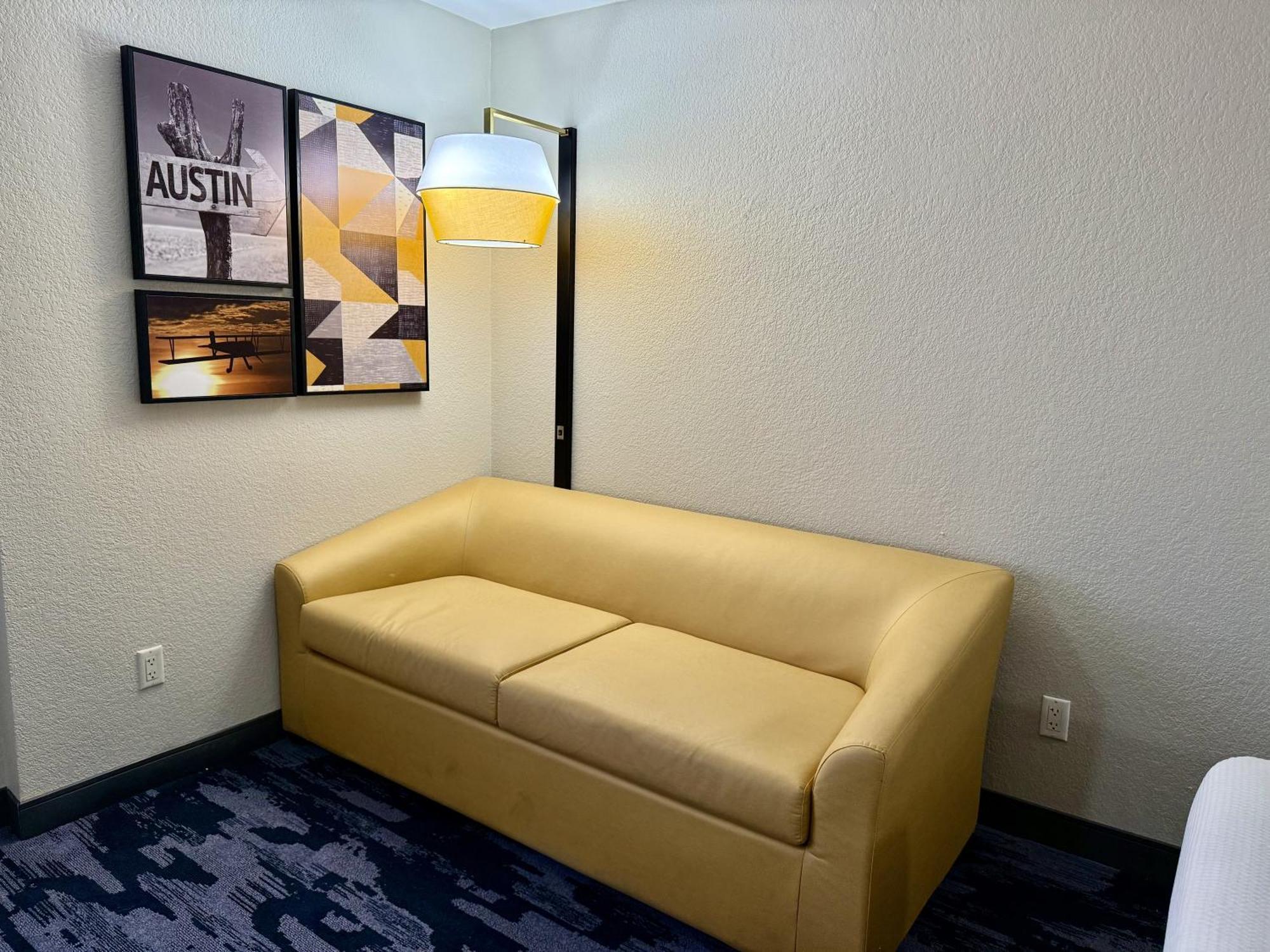 La Quinta By Wyndham Austin Southwest Hotel Kültér fotó