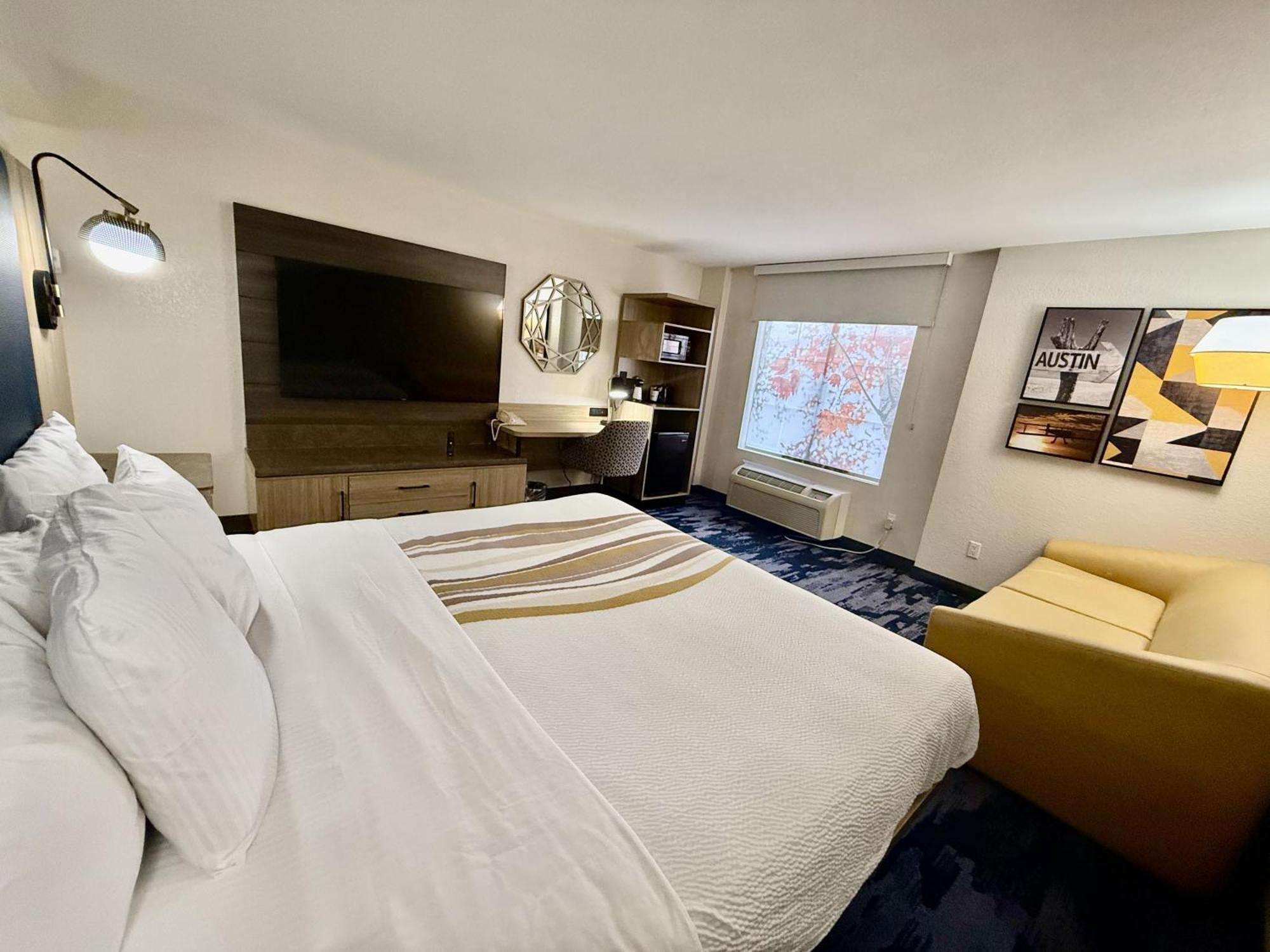 La Quinta By Wyndham Austin Southwest Hotel Kültér fotó