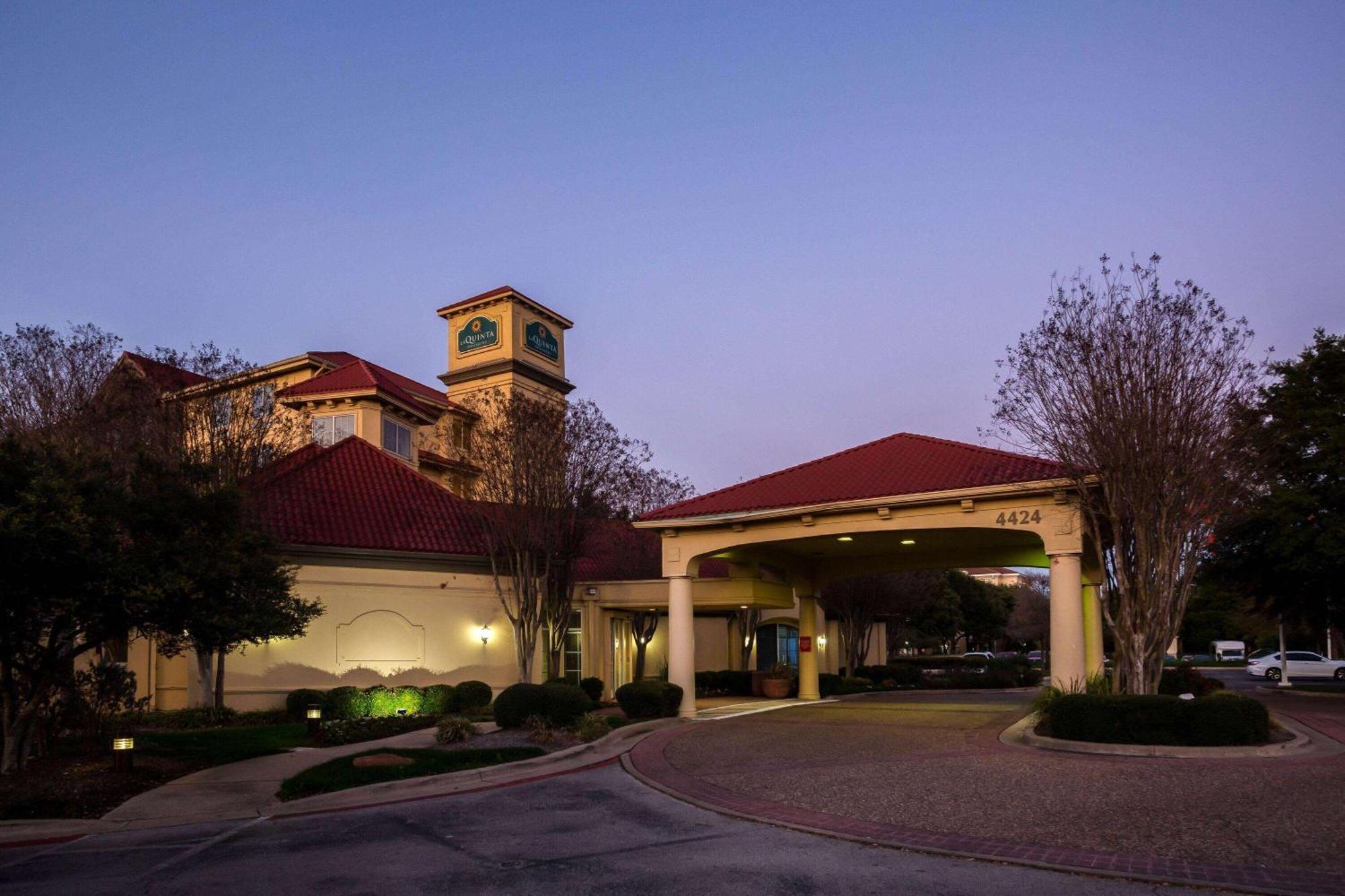 La Quinta By Wyndham Austin Southwest Hotel Kültér fotó